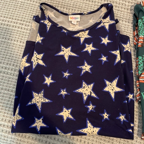 Set of 2 LuLaRoe American theme Irma’s - Picture 3 of 7